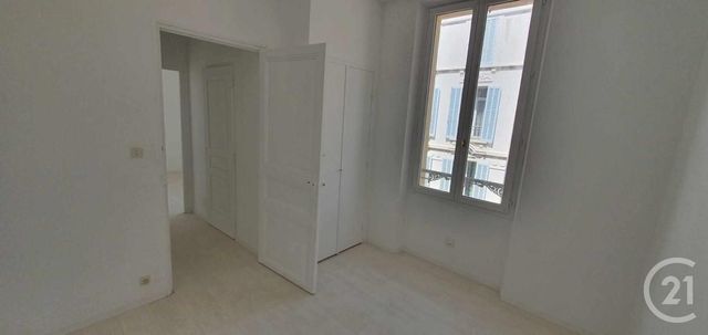 Appartement F3 à vendre - 3 pièces - 60.32 m2 - CANNES - 06 - PROVENCE-ALPES-COTE-D-AZUR - Century 21 Immobilier Service Appartement F3 à vendre - 3 pièces - 60.32 m2 - CANNES - 06 - PROVENCE-ALPES-COTE-D-AZUR - Century 21 Immobilier Service