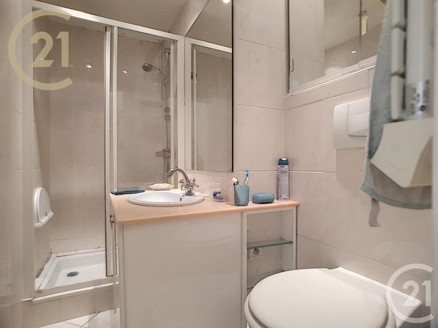 Studio à vendre - 1 pièce - 22.27 m2 - CANNES - 06 - PROVENCE-ALPES-COTE-D-AZUR - Century 21 Immobilier Service Studio à vendre - 1 pièce - 22.27 m2 - CANNES - 06 - PROVENCE-ALPES-COTE-D-AZUR - Century 21 Immobilier Service