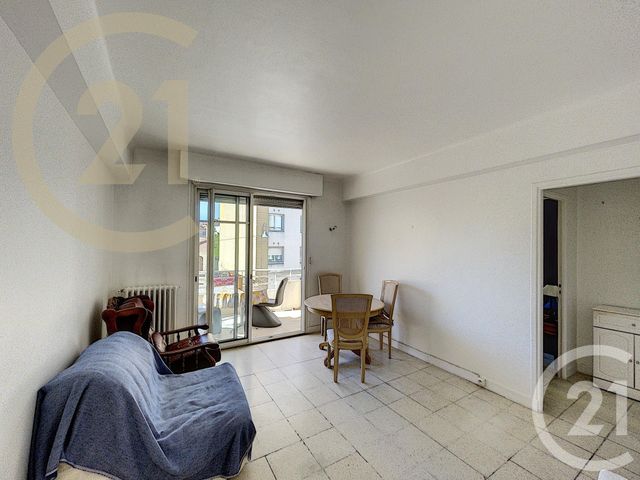 Appartement F2 à vendre - 2 pièces - 50.0 m2 - CANNES - 06 - PROVENCE-ALPES-COTE-D-AZUR - Century 21 Immobilier Service Appartement F2 à vendre - 2 pièces - 50.0 m2 - CANNES - 06 - PROVENCE-ALPES-COTE-D-AZUR - Century 21 Immobilier Service
