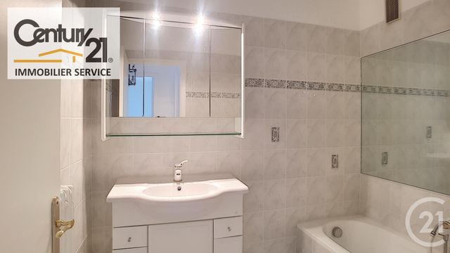 Appartement F2 à louer - 2 pièces - 42.89 m2 - CANNES - 06 - PROVENCE-ALPES-COTE-D-AZUR - Century 21 Immobilier Service Appartement F2 à louer - 2 pièces - 42.89 m2 - CANNES - 06 - PROVENCE-ALPES-COTE-D-AZUR - Century 21 Immobilier Service