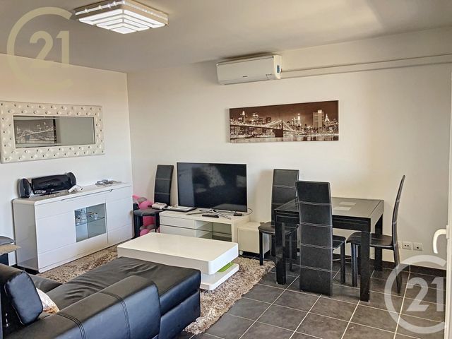Appartement F3 à vendre - 3 pièces - 63.42 m2 - CANNES - 06 - PROVENCE-ALPES-COTE-D-AZUR - Century 21 Immobilier Service Appartement F3 à vendre - 3 pièces - 63.42 m2 - CANNES - 06 - PROVENCE-ALPES-COTE-D-AZUR - Century 21 Immobilier Service