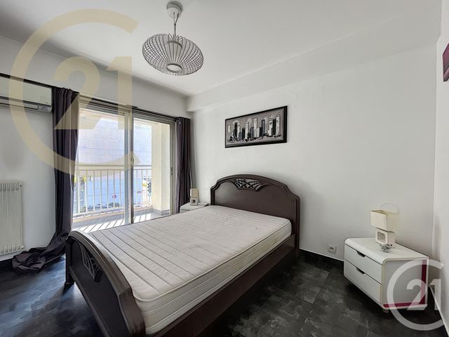 Afficher la photo en grand Appartement F3 à vendre - 3 pièces - 70.62 m2 - CANNES - 06 - PROVENCE-ALPES-COTE-D-AZUR - Century 21 Immobilier Service