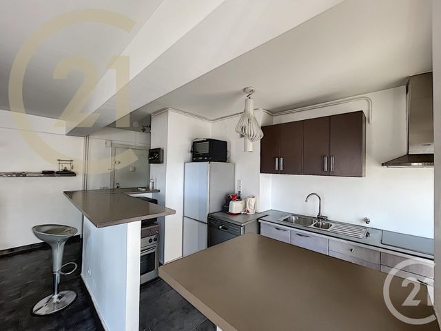 Afficher la photo en grand Appartement F3 à vendre - 3 pièces - 70.62 m2 - CANNES - 06 - PROVENCE-ALPES-COTE-D-AZUR - Century 21 Immobilier Service