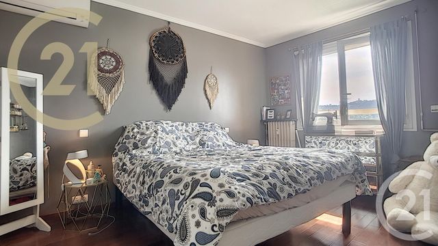 Appartement F3 à vendre - 3 pièces - 73.0 m2 - CANNES - 06 - PROVENCE-ALPES-COTE-D-AZUR - Century 21 Immobilier Service Appartement F3 à vendre - 3 pièces - 73.0 m2 - CANNES - 06 - PROVENCE-ALPES-COTE-D-AZUR - Century 21 Immobilier Service