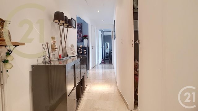 Appartement F3 à vendre - 3 pièces - 73.0 m2 - CANNES - 06 - PROVENCE-ALPES-COTE-D-AZUR - Century 21 Immobilier Service Appartement F3 à vendre - 3 pièces - 73.0 m2 - CANNES - 06 - PROVENCE-ALPES-COTE-D-AZUR - Century 21 Immobilier Service