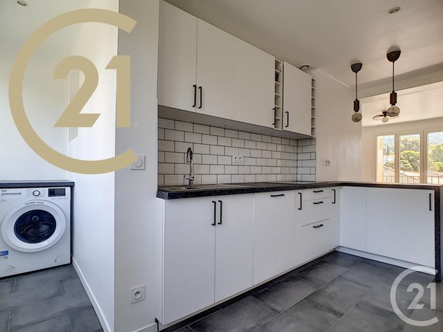 Appartement F4 à vendre - 4 pièces - 67.68 m2 - CANNES - 06 - PROVENCE-ALPES-COTE-D-AZUR - Century 21 Immobilier Service Appartement F4 à vendre - 4 pièces - 67.68 m2 - CANNES - 06 - PROVENCE-ALPES-COTE-D-AZUR - Century 21 Immobilier Service