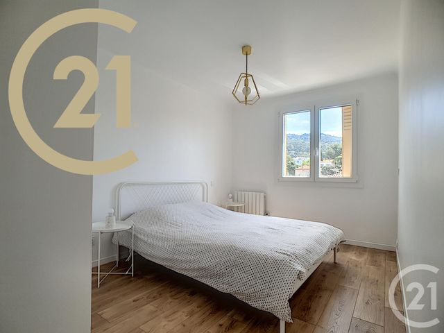 Appartement F4 à vendre - 4 pièces - 67.68 m2 - CANNES - 06 - PROVENCE-ALPES-COTE-D-AZUR - Century 21 Immobilier Service Appartement F4 à vendre - 4 pièces - 67.68 m2 - CANNES - 06 - PROVENCE-ALPES-COTE-D-AZUR - Century 21 Immobilier Service