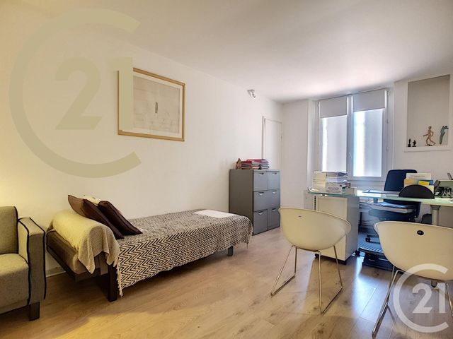 Afficher la photo en grand Appartement F2 à vendre - 2 pièces - 40.58 m2 - CANNES - 06 - PROVENCE-ALPES-COTE-D-AZUR - Century 21 Immobilier Service