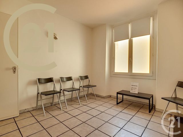 Afficher la photo en grand Appartement F2 à vendre - 2 pièces - 40.58 m2 - CANNES - 06 - PROVENCE-ALPES-COTE-D-AZUR - Century 21 Immobilier Service