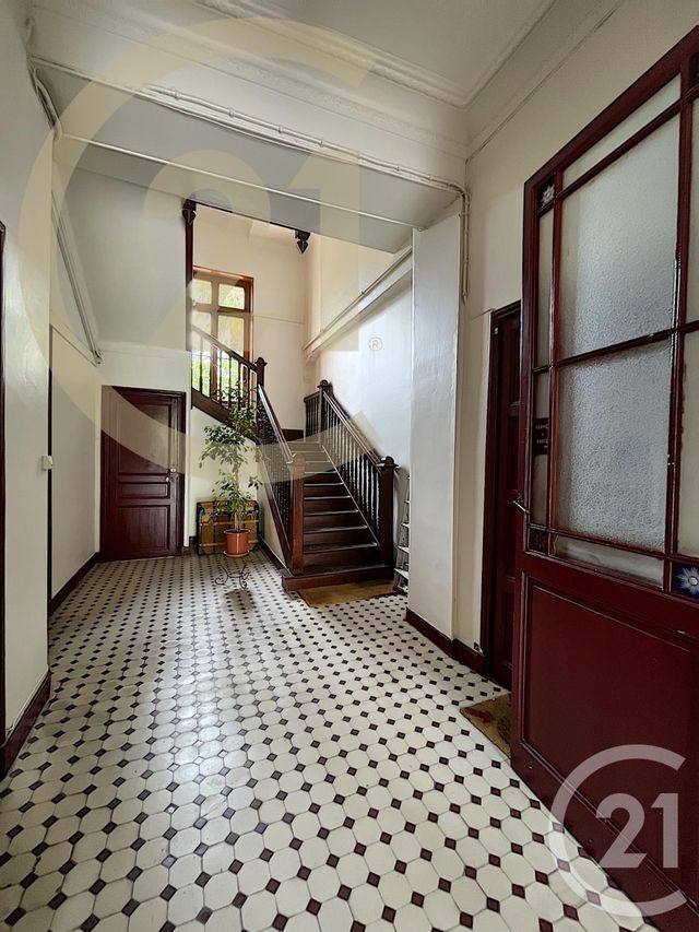 Afficher la photo en grand Appartement F2 à vendre - 2 pièces - 59.03 m2 - CANNES - 06 - PROVENCE-ALPES-COTE-D-AZUR - Century 21 Immobilier Service