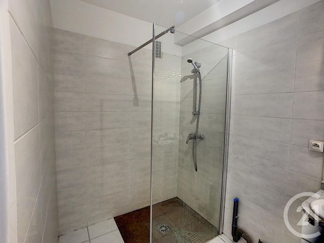 Appartement F1 à louer - 1 pièce - 25.52 m2 - CANNES - 06 - PROVENCE-ALPES-COTE-D-AZUR - Century 21 Immobilier Service Appartement F1 à louer - 1 pièce - 25.52 m2 - CANNES - 06 - PROVENCE-ALPES-COTE-D-AZUR - Century 21 Immobilier Service