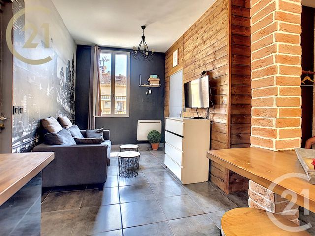 Afficher la photo en grand Appartement F2 à vendre - 2 pièces - 26.21 m2 - CANNES - 06 - PROVENCE-ALPES-COTE-D-AZUR - Century 21 Immobilier Service