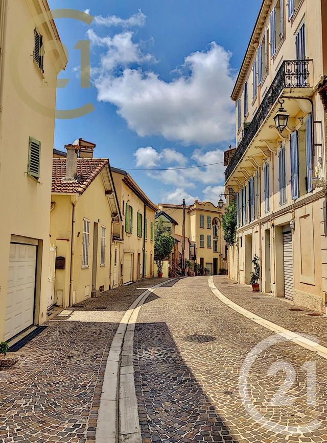 Afficher la photo en grand Appartement F2 à vendre - 2 pièces - 26.21 m2 - CANNES - 06 - PROVENCE-ALPES-COTE-D-AZUR - Century 21 Immobilier Service