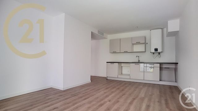 Afficher la photo en grand Appartement F3 à vendre - 3 pièces - 52.64 m2 - CANNES - 06 - PROVENCE-ALPES-COTE-D-AZUR - Century 21 Immobilier Service