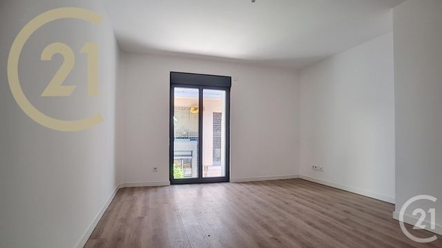 Afficher la photo en grand Appartement F3 à vendre - 3 pièces - 52.64 m2 - CANNES - 06 - PROVENCE-ALPES-COTE-D-AZUR - Century 21 Immobilier Service