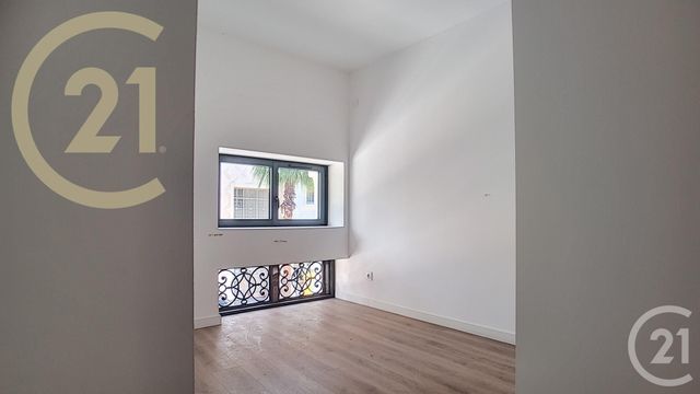 Afficher la photo en grand Appartement F3 à vendre - 3 pièces - 52.64 m2 - CANNES - 06 - PROVENCE-ALPES-COTE-D-AZUR - Century 21 Immobilier Service