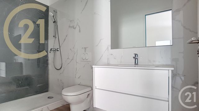Afficher la photo en grand Appartement F2 à vendre - 2 pièces - 45.73 m2 - CANNES - 06 - PROVENCE-ALPES-COTE-D-AZUR - Century 21 Immobilier Service
