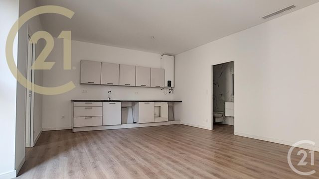 Afficher la photo en grand Appartement F2 à vendre - 2 pièces - 45.73 m2 - CANNES - 06 - PROVENCE-ALPES-COTE-D-AZUR - Century 21 Immobilier Service