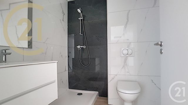 Afficher la photo en grand Appartement F3 à vendre - 3 pièces - 57.66 m2 - CANNES - 06 - PROVENCE-ALPES-COTE-D-AZUR - Century 21 Immobilier Service
