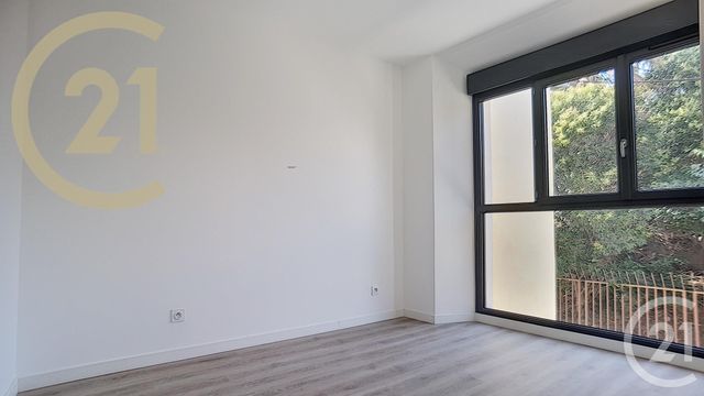 Afficher la photo en grand Appartement F3 à vendre - 3 pièces - 57.66 m2 - CANNES - 06 - PROVENCE-ALPES-COTE-D-AZUR - Century 21 Immobilier Service