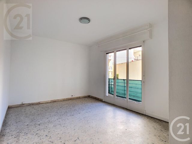 Afficher la photo en grand Appartement F1 à vendre - 1 pièce - 21.26 m2 - LE CANNET - 06 - PROVENCE-ALPES-COTE-D-AZUR - Century 21 Immobilier Service