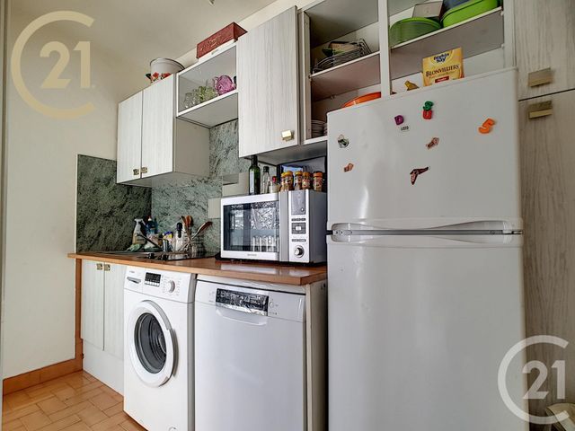 Afficher la photo en grand Appartement F1 à vendre - 1 pièce - 29.65 m2 - CANNES - 06 - PROVENCE-ALPES-COTE-D-AZUR - Century 21 Immobilier Service