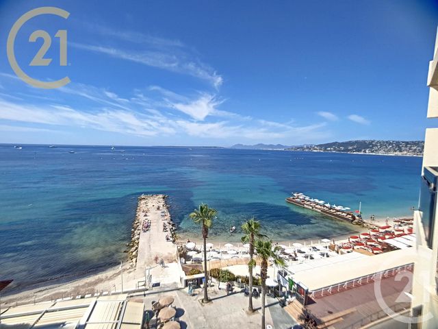 Afficher la photo en grand Appartement F3 à vendre - 3 pièces - 84.25 m2 - JUAN LES PINS - 06 - PROVENCE-ALPES-COTE-D-AZUR - Century 21 Immobilier Service