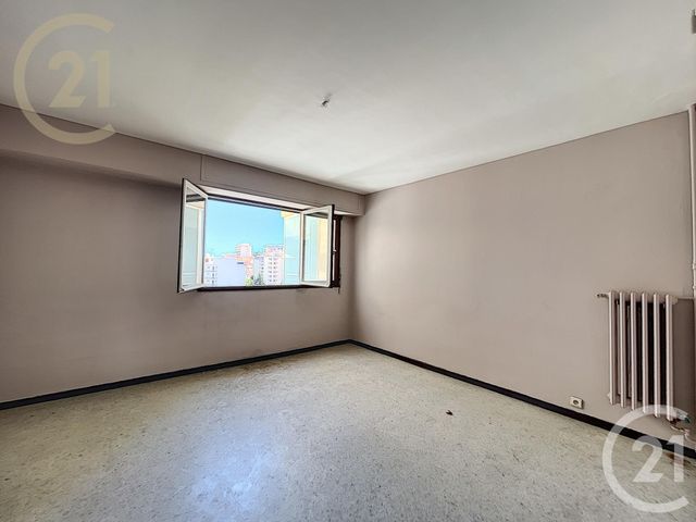 Afficher la photo en grand Appartement F1 à vendre - 1 pièce - 36.7 m2 - CANNES - 06 - PROVENCE-ALPES-COTE-D-AZUR - Century 21 Immobilier Service