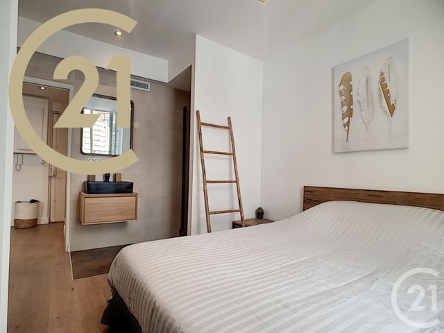 Afficher la photo en grand Appartement F3 à vendre - 3 pièces - 51.3 m2 - CANNES - 06 - PROVENCE-ALPES-COTE-D-AZUR - Century 21 Immobilier Service