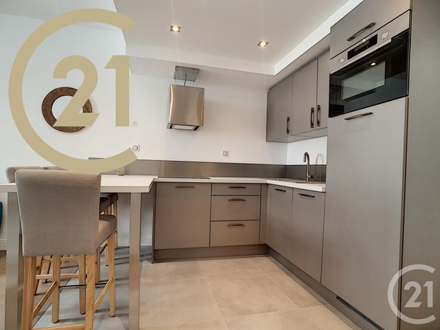 Afficher la photo en grand Appartement F3 à vendre - 3 pièces - 51.3 m2 - CANNES - 06 - PROVENCE-ALPES-COTE-D-AZUR - Century 21 Immobilier Service