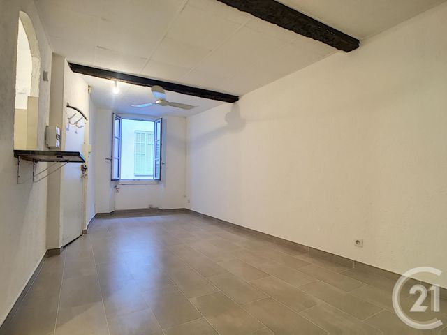 Afficher la photo en grand Appartement F1 à louer - 1 pièce - 27.86 m2 - CANNES - 06 - PROVENCE-ALPES-COTE-D-AZUR - Century 21 Immobilier Service
