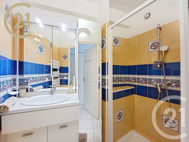 Appartement F6 à vendre - 6 pièces - 143.8 m2 - CANNES - 06 - PROVENCE-ALPES-COTE-D-AZUR - Century 21 Immobilier Service