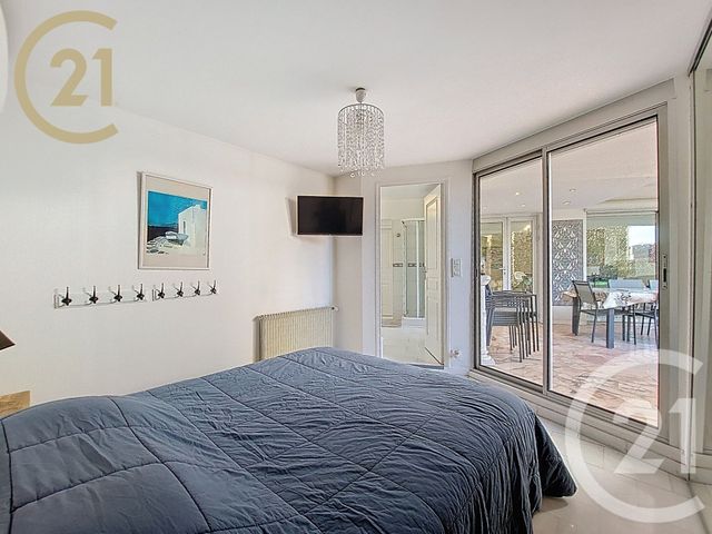 Appartement F6 à vendre - 6 pièces - 143.8 m2 - CANNES - 06 - PROVENCE-ALPES-COTE-D-AZUR - Century 21 Immobilier Service