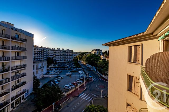 Appartement F3 à louer CANNES