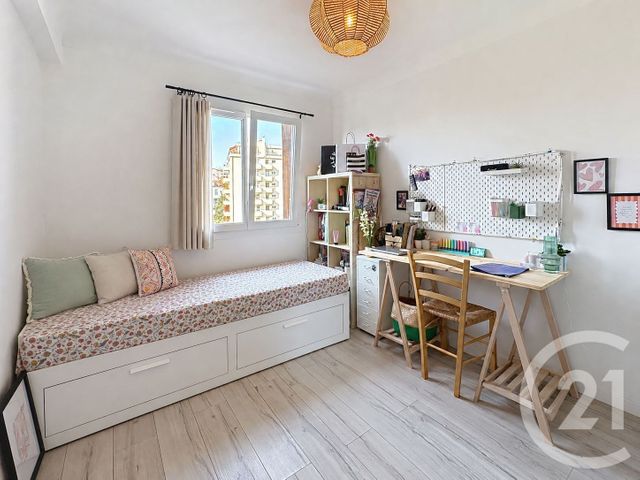 Appartement F4 à vendre - 4 pièces - 70.15 m2 - CANNES - 06 - PROVENCE-ALPES-COTE-D-AZUR - Century 21 Immobilier Service