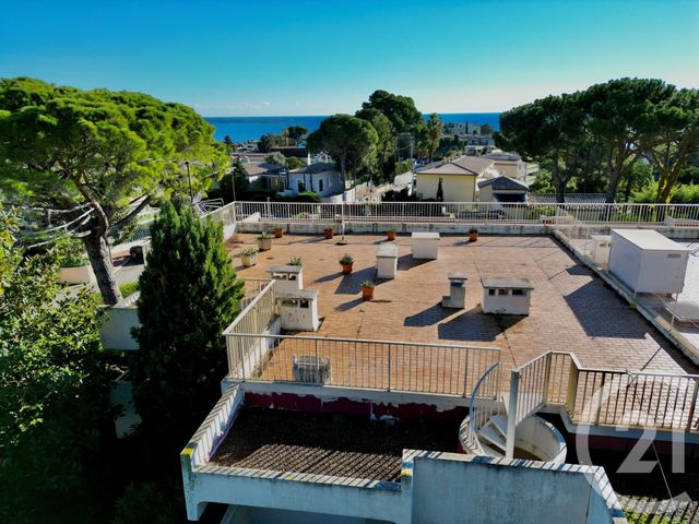 Appartement F3 à vendre - 3 pièces - 74.37 m2 - CANNES - 06 - PROVENCE-ALPES-COTE-D-AZUR - Century 21 Immobilier Service