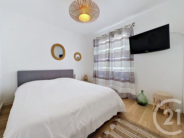 Appartement F2 à vendre - 2 pièces - 46.0 m2 - CANNES - 06 - PROVENCE-ALPES-COTE-D-AZUR - Century 21 Immobilier Service