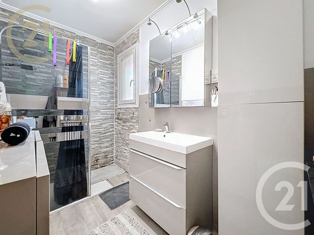 Appartement F3 à vendre - 2 pièces - 58.0 m2 - CANNES - 06 - PROVENCE-ALPES-COTE-D-AZUR - Century 21 Immobilier Service