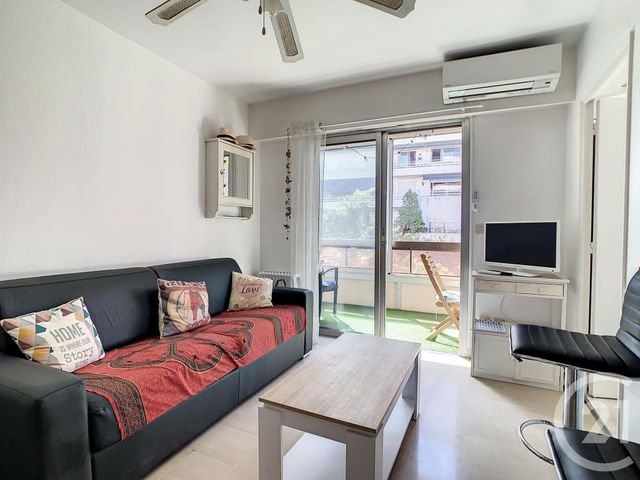 Appartement F2 à louer - 2 pièces - 29.63 m2 - CANNES - 06 - PROVENCE-ALPES-COTE-D-AZUR - Century 21 Immobilier Service