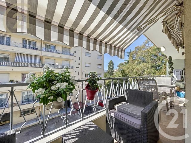 Appartement F2 à vendre - 2 pièces - 45.92 m2 - CANNES - 06 - PROVENCE-ALPES-COTE-D-AZUR - Century 21 Immobilier Service