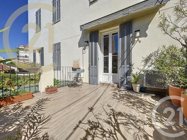 Appartement F2 à vendre - 2 pièces - 45.03 m2 - CANNES - 06 - PROVENCE-ALPES-COTE-D-AZUR - Century 21 Immobilier Service
