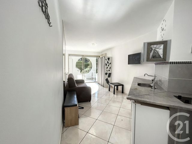 Appartement F1 à louer - 1 pièce - 21.02 m2 - CANNES - 06 - PROVENCE-ALPES-COTE-D-AZUR - Century 21 Immobilier Service