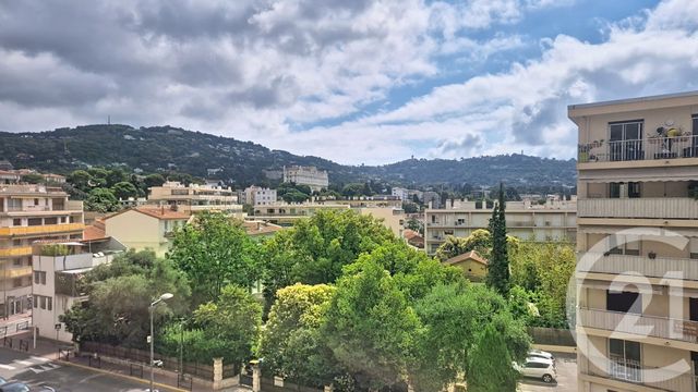 Appartement F3 à vendre - 3 pièces - 73.72 m2 - CANNES - 06 - PROVENCE-ALPES-COTE-D-AZUR - Century 21 Immobilier Service