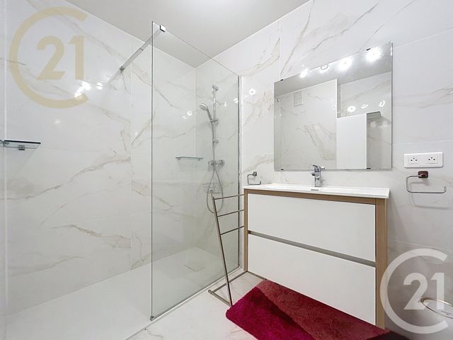 Appartement F2 à vendre - 2 pièces - 50.74 m2 - CANNES - 06 - PROVENCE-ALPES-COTE-D-AZUR - Century 21 Immobilier Service