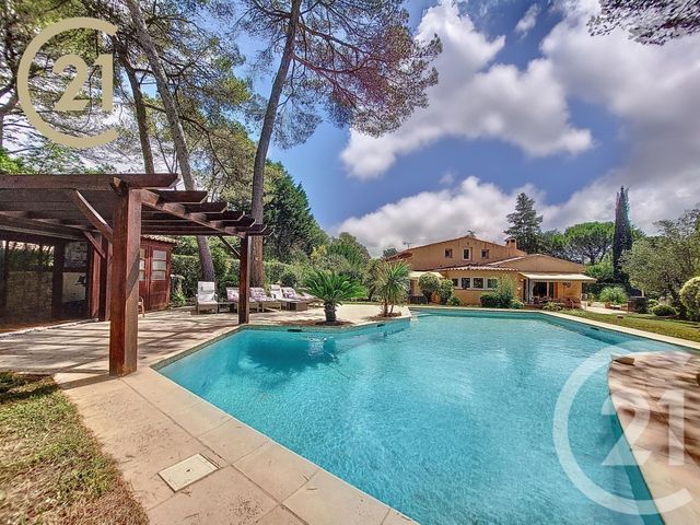 maison à vendre - 7 pièces - 185.54 m2 - MOUGINS - 06 - PROVENCE-ALPES-COTE-D-AZUR - Century 21 Immobilier Service