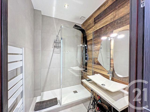 Appartement F3 à vendre - 3 pièces - 68.07 m2 - CANNES - 06 - PROVENCE-ALPES-COTE-D-AZUR - Century 21 Immobilier Service