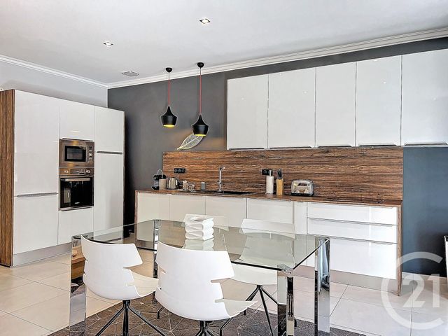 Appartement F3 à vendre - 3 pièces - 68.07 m2 - CANNES - 06 - PROVENCE-ALPES-COTE-D-AZUR - Century 21 Immobilier Service