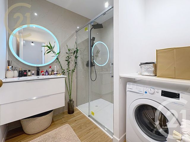 Afficher la photo en grand Appartement F3 à vendre - 3 pièces - 54.56 m2 - CANNES - 06 - PROVENCE-ALPES-COTE-D-AZUR - Century 21 Immobilier Service