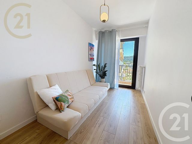 Afficher la photo en grand Appartement F3 à vendre - 3 pièces - 54.56 m2 - CANNES - 06 - PROVENCE-ALPES-COTE-D-AZUR - Century 21 Immobilier Service
