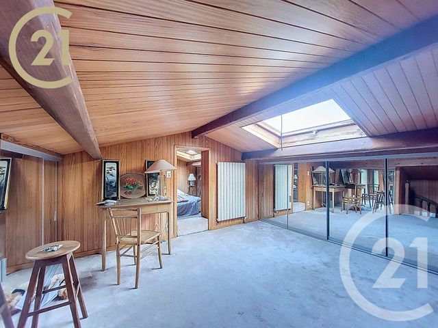 maison à vendre - 6 pièces - 149.76 m2 - LE CANNET - 06 - PROVENCE-ALPES-COTE-D-AZUR - Century 21 Immobilier Service